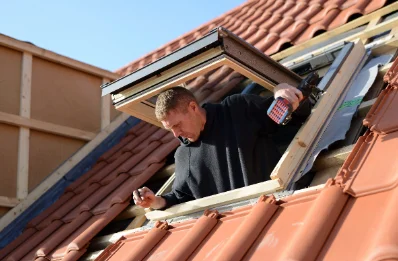 Pose de fenêtres de toit Velux au Bourg